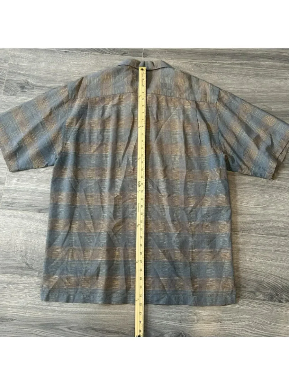 Tommy Bahama Shirt Mens M Blue Silk Textured Check Hawaiian Button Up Camp Aloha